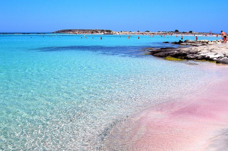 Bãi biển màu hồng Balos Lagoon