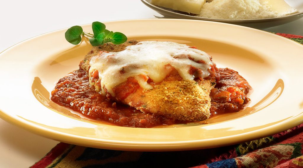 Món gà Parmigiana được rất nhiều người yêu thích